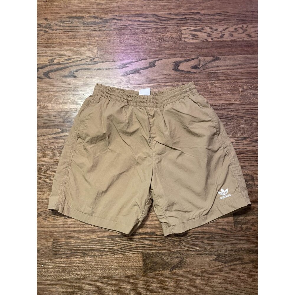Adidas Men's Athletic Training Shorts Khaki Color Trefoil Logo Size M